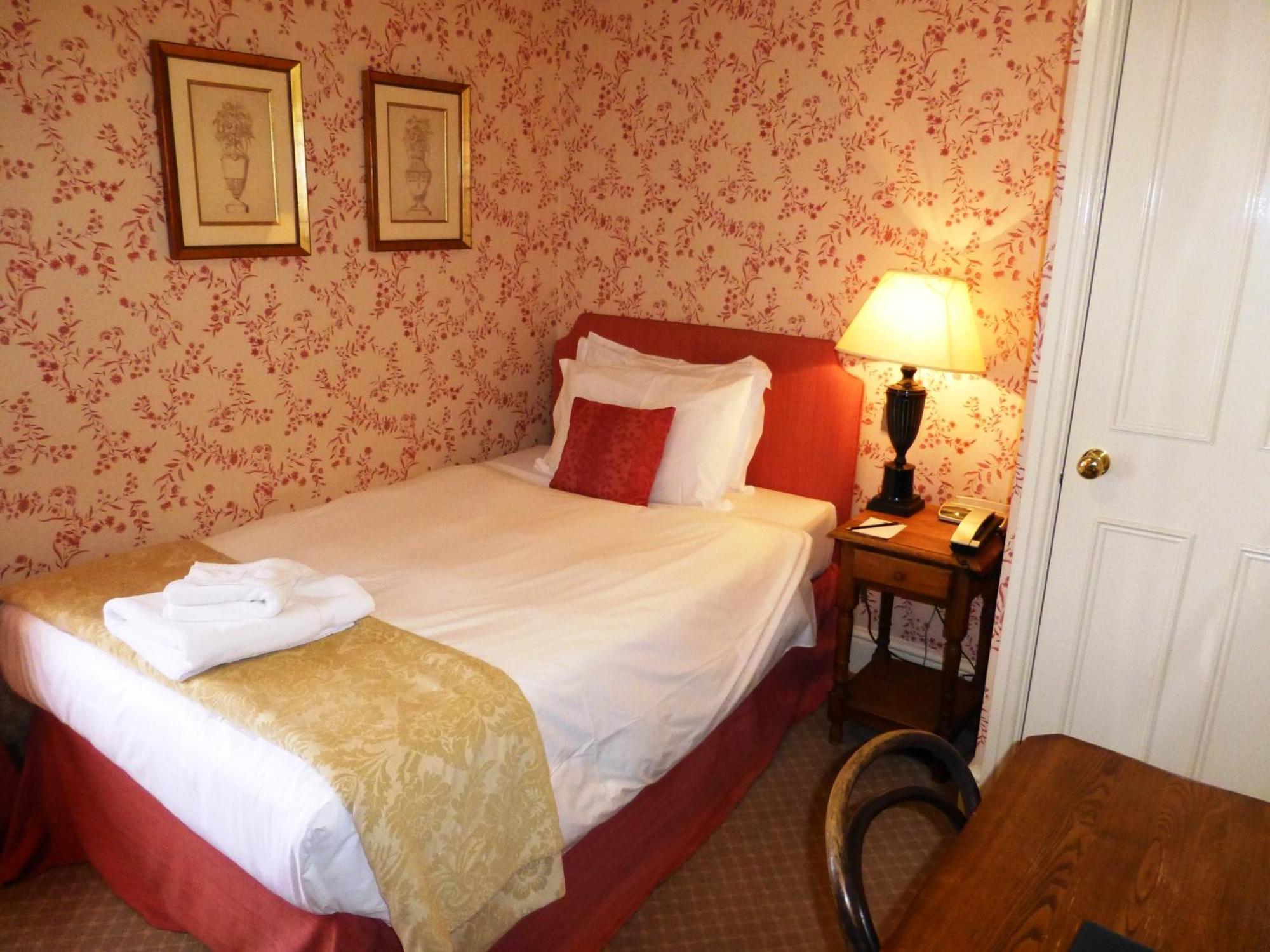 The Bear Hotel Devizes Rom bilde